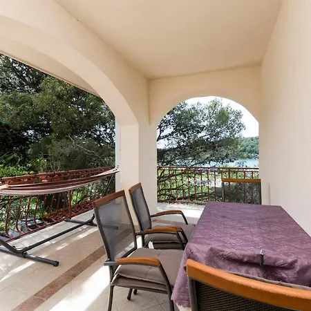 דירה Davor Jadrtovac